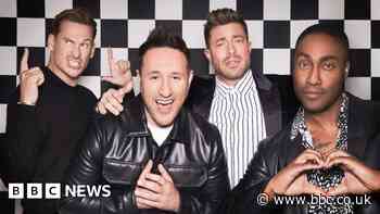 Blackpool Illuminations 2022: Blue to headline switch-on