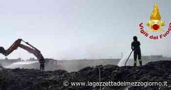 Ancora una volta in fiamme l'ex Alfa Edile di Brindisi - La Gazzetta del Mezzogiorno