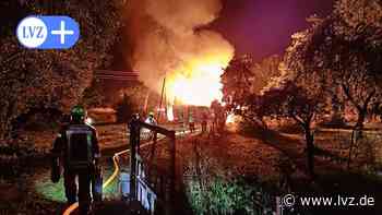 Eilenburg: Leerstehendes Gebäude brennt in Wedelwitz - Leipziger Volkszeitung