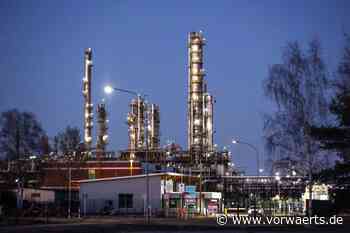 PCK-Raffinerie: Was ein Öl-Embargo für Schwedt bedeuten würde - vorwärts.de