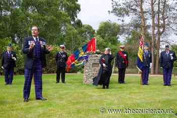 Angus memorial garden commemoration marks 40th anniversary of Falklands War - The Courier