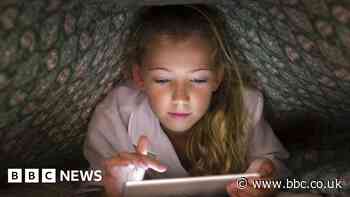 What parents need to know to keep their kids safe online