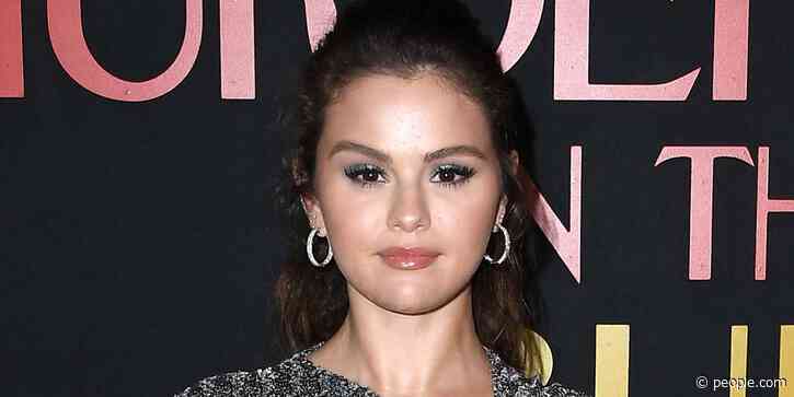 Selena Gomez Says She's 'Not Happy' About Roe v. Wade Reversal, Urges Men to 'Stand Up' and Speak Out - PEOPLE