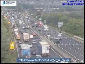 TRAFFIC: Heavy queues on M1 near Sheffield this morning with average speeds of 10mph - The Star