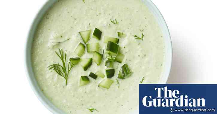 How to make the perfect chilled cucumber soup – recipe | Felicity Cloake's How to make the perfect…