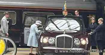 Tourist gobsmacked after seeing Queen at Edinburgh station - Hull Live