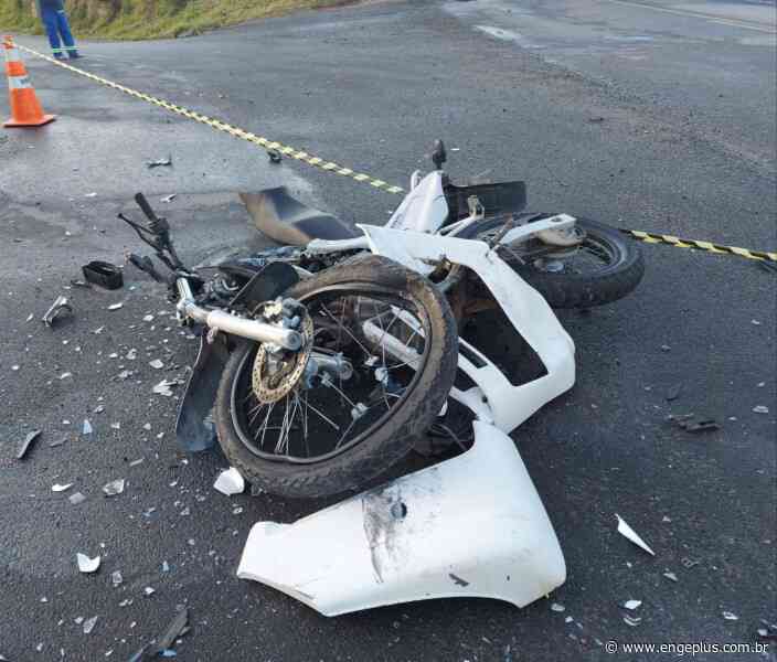 Motociclista morre após colidir frontalmente contra caminhão na SC-441 em Jaguaruna - Portal Engeplus