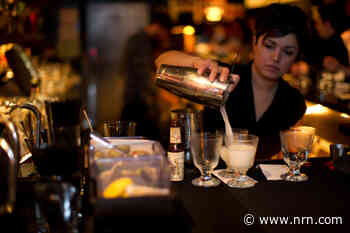 6 ways to maximize bar profitability