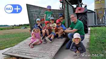 Sehnde: Kita Hugo-Remmert-Straße Ilten besucht Eierhof Bartels in Bilm - HAZ