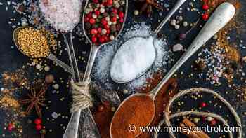 Small FMCG companies struggle, though consumers switch to cheaper products - Moneycontrol