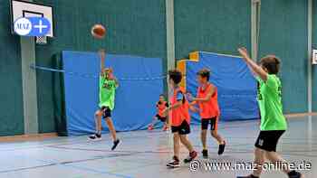 Rathenow: Basketball-Nachwuchs auf Körbejagd - Märkische Allgemeine Zeitung