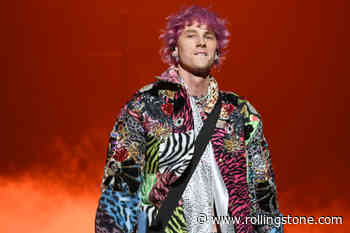 Machine Gun Kelly Gives a Bloody After Party Performance After Smashing a Glass Against His Own Face
