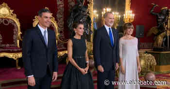 Nuevo error de protocolo de Sánchez ante el Rey - El Debate