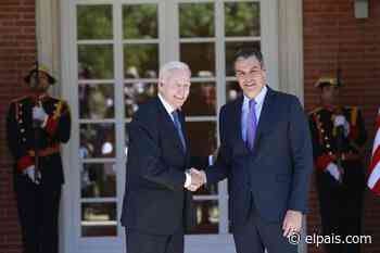 Biden y Sánchez pactan ampliar en un 50% los destructores en la base de Rota - EL PAÍS