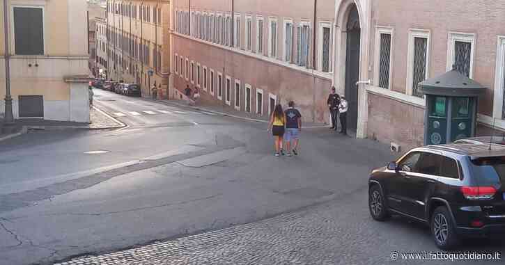 Il leader M5s Giuseppe Conte per oltre un’ora al Quirinale per un colloquio con il presidente Mattarella