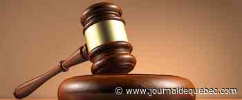 Il exhibait son pénis à ses petites-filles