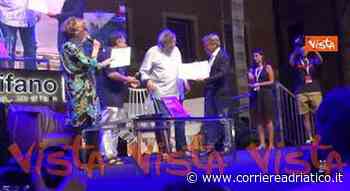 Francesco Guccini premiato al Passaggi Festival di Fano - corriereadriatico.it