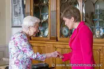 Sturgeon meets Queen a day after announcing indyref2 plans - Wiltshire Times
