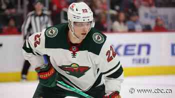 Kings acquire Kevin Fiala from Wild for 1st-round pick, prospect Brock Faber