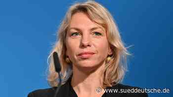 Regierung - Erfurt - Ministerin: Bahnstrecke Gotha-Leinefelde elektrifizieren - Politik - SZ.de - Süddeutsche Zeitung - SZ.de