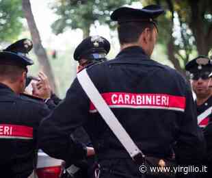 Carabinieri travestiti da bagnanti arrestano latitante in spiaggia - Virgilio