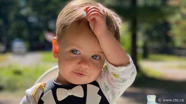 Bancroft 'rocked' by death of toddler left in car while mother taught at school - CBC.ca
