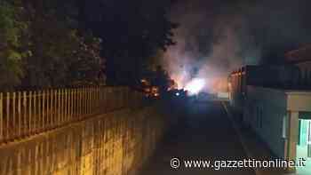 Giarre, villetta di via Pertini, divampa incendio. In allarme i residenti - Gazzettinonline