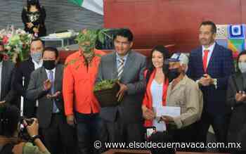 Congreso entrega premio al mérito forestal - El Sol de Cuernavaca