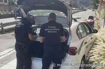 Al telefono durante la guida, senza casco né assicurazione: sanzioni a Messina - Gazzetta del Sud - Edizione Messina