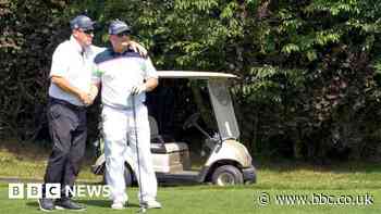 Blind golfers 'overwhelmed' by volunteer support
