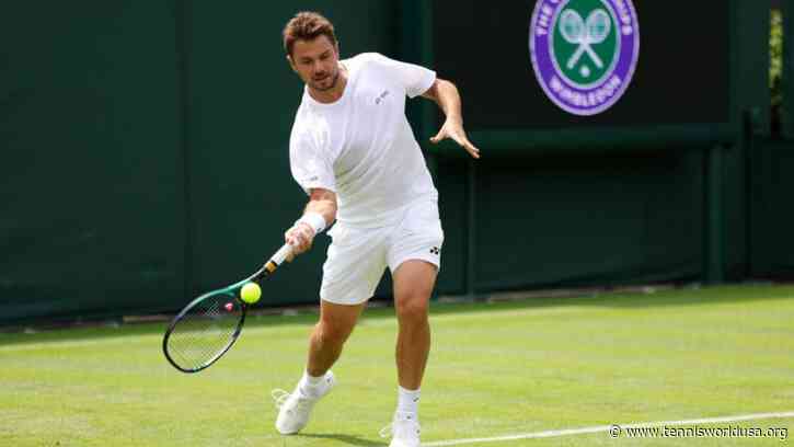 Stan Wawrinka expresses disappointment in himself after Wimbledon exit