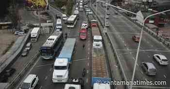 Camioneros se movilizan a Buenos Aires en demanda de gasoil - Santa Maria Times