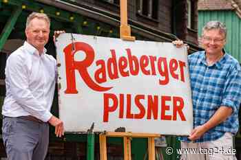 Dresden: 145 Jahre "Hofewiese" - Radeberger gratuliert mit altem Bierschild - TAG24