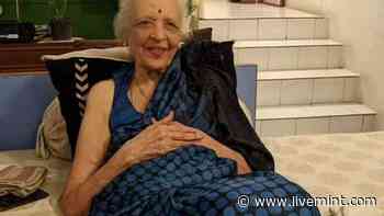 This 89-year-old entrepreneur aunty built a business from 150-yr-old hair fall remedy | Mint - Mint