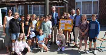 Kinderen Wolkenzicht verkopen cupcakes voor Oekraïense vluchtelingen, gemeente verdubbelt bedrag - Het Laatste Nieuws