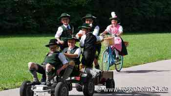 „Bei uns kemman d´Leid zamm“: Trachtler vom Gauverband drehen Video-Clips für den Nachwuchs