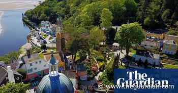Wish you were here: popular British postcards – in pictures