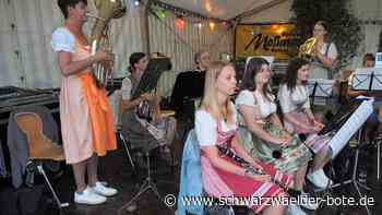 Dorffest in Bösingen - Die Menschen genießen die Freiheit nach der Pandemie - Schwarzwälder Bote