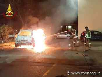 Nichelino, a fuoco alcune auto in via Colombetto: ancora opera di piromani? - TorinOggi.it