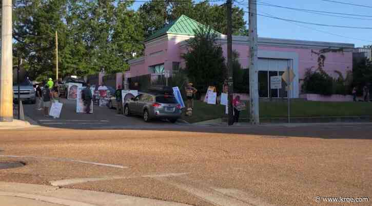 Mississippi abortion clinic moving to Las Cruces