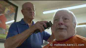 Navy veteran 'Tom the Barber' gives free haircuts for a cause