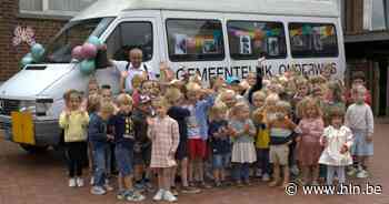 Busschauffeur Johan van basisschool Gilo gaat met pensioen - Het Laatste Nieuws
