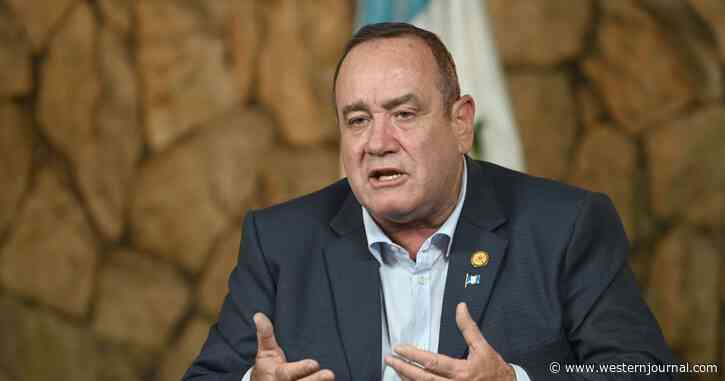 Central American President: Biden Admin Border Policies Causing 'Confusion', Causing Smugglers to 'Grab' Kids