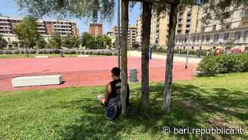 Bari, nel parco Rossani poca ombra e niente acqua: "Impossibile starci con questo caldo" - La Repubblica