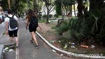 Bari, viaggio nell'inferno intorno a piazza Moro: risse, furti e droga sotto gli occhi dei turisti - La Repubblica