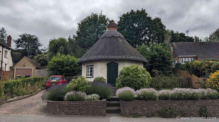 Visiting Rayleigh – A castle, a cottage, a church, and a windmill