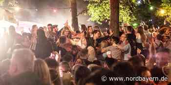 Corona-Zahlen in fränkischem Landkreis explodieren: Sind Großveranstaltungen schuld? - Nordbayern.de