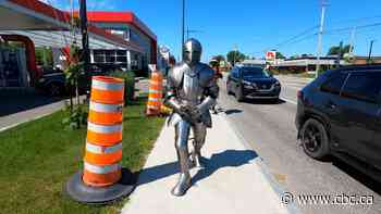 This knight trudged from Montreal to Quebec City - CBC.ca