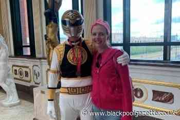 Blackpool dad whose daughter has brain tumour abseils down Trafford Centre tower to help find disease cure - Blackpool Gazette