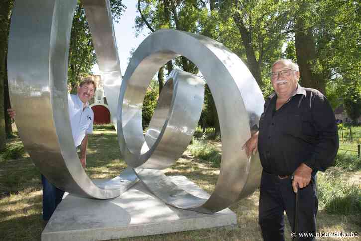 Kunstroute stelt zo’n 350 beelden tentoon in idyllisch polderdorp